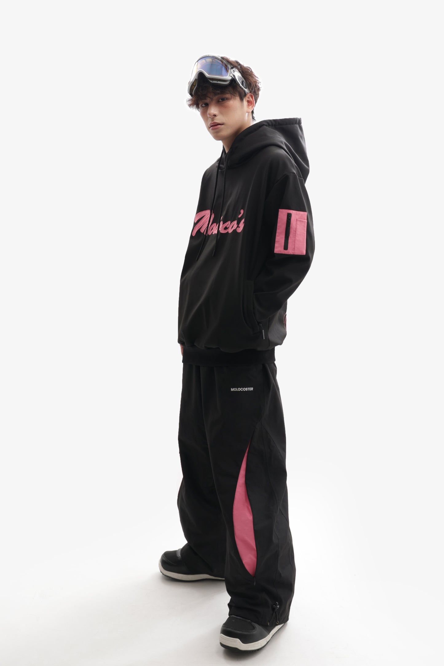 BLACKPINK SNOW HOODIE WITH ZIPPED PANTS